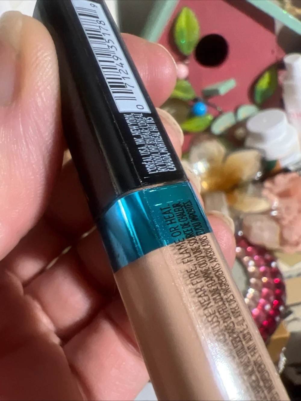 loreal paris infallible pro-glow concealer 0.21oz 01 classic ivory SEALED HTF